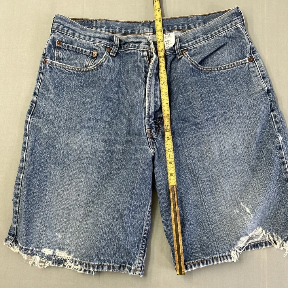 VTG Levi's 550 Jean Shorts Baggy Y2K Distressed Whisker Fade Men's Size 38